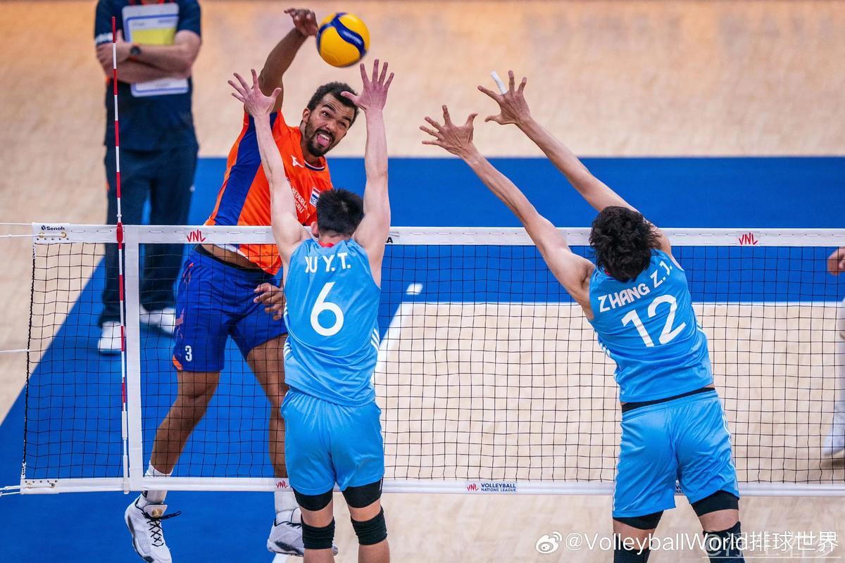 中国男排力克荷兰 收获两连胜