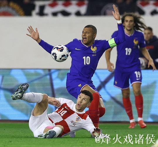 佩里西奇传射建功迈尼昂救点 克罗地亚主场2-0胜法国抢占先机